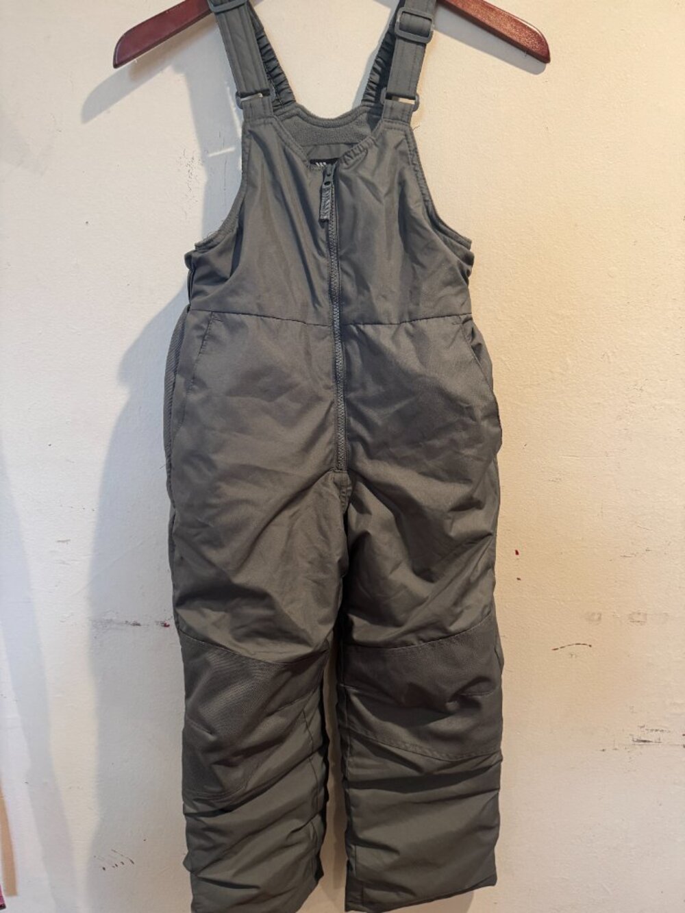 All in Motion Gray Kids BIB size small